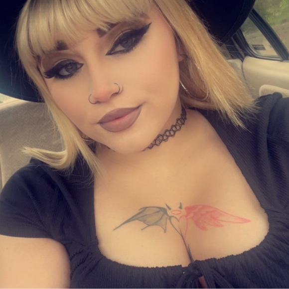 courtneymeade